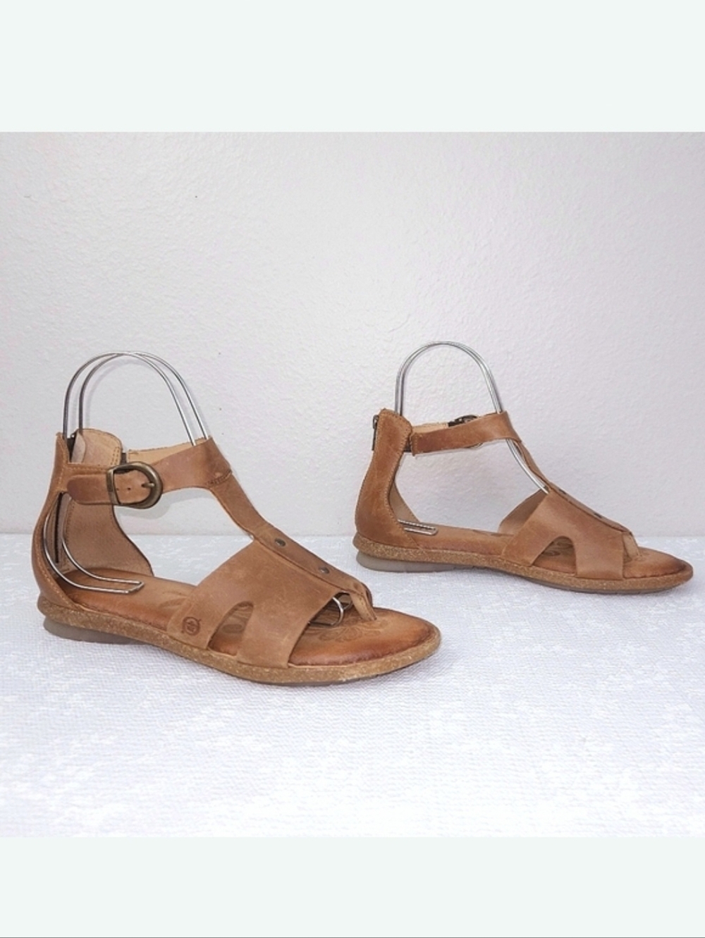BORN Gladiator Sandals Timina Strappy Brown Leather Flats US 9